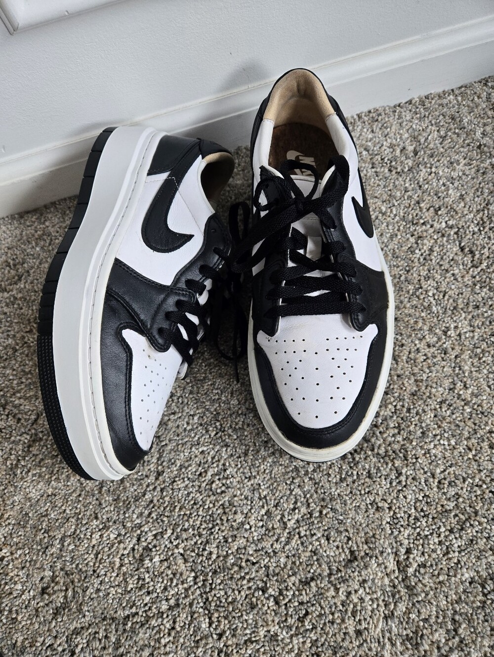 Nike Air Jordan 1 Low Women's Panda Black/White DC0774-101 Size 9.5